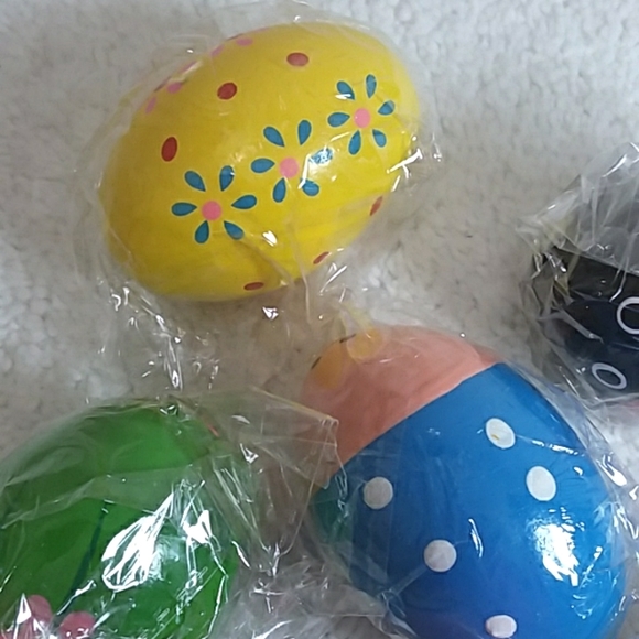 Kids Wooden Easter Egg Shakers - Picture 3 of 6